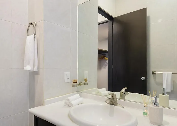 New! Stunning Garden House 2 Bdr Mexico City